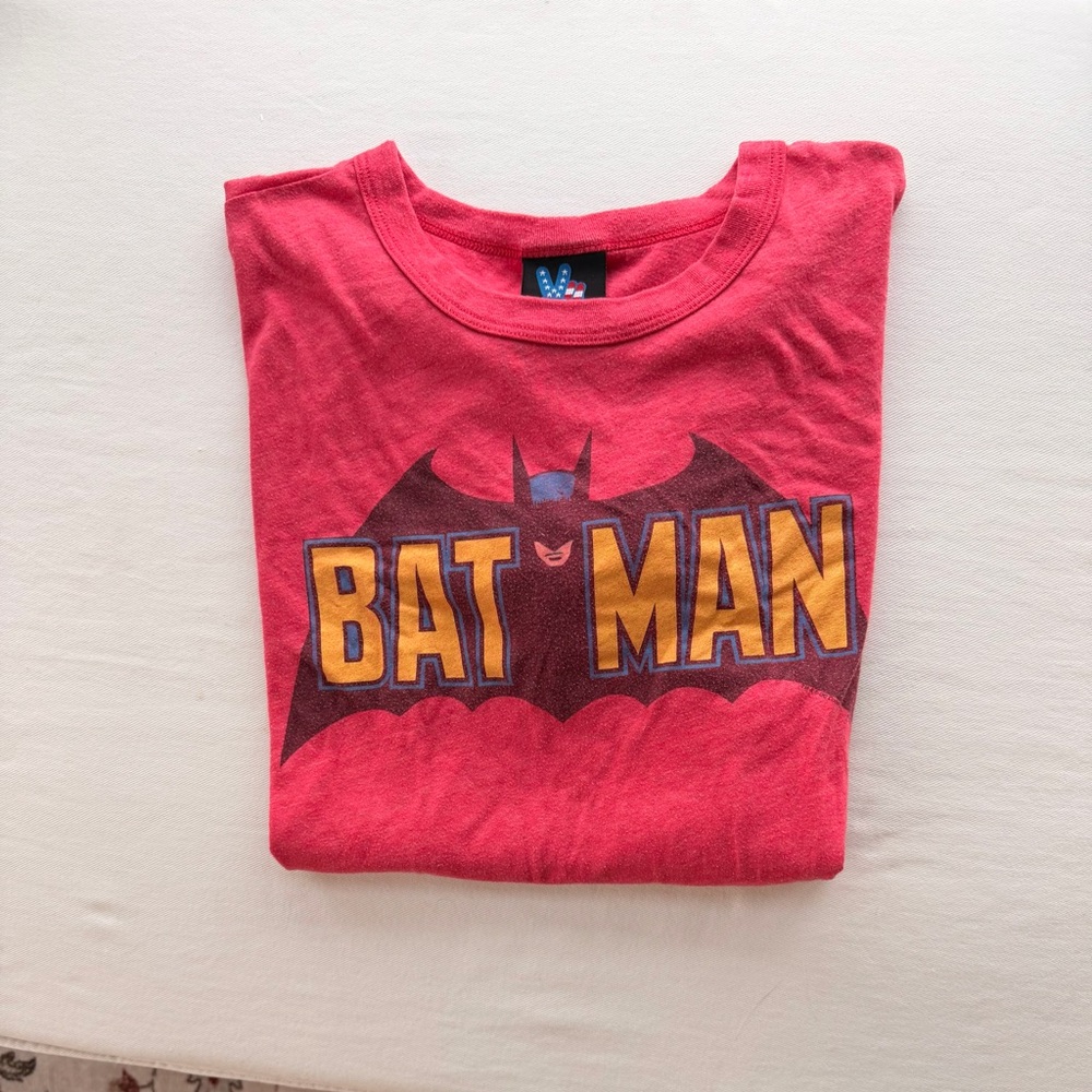 VINTAGE Junk Food Clothing Red Batman Tee